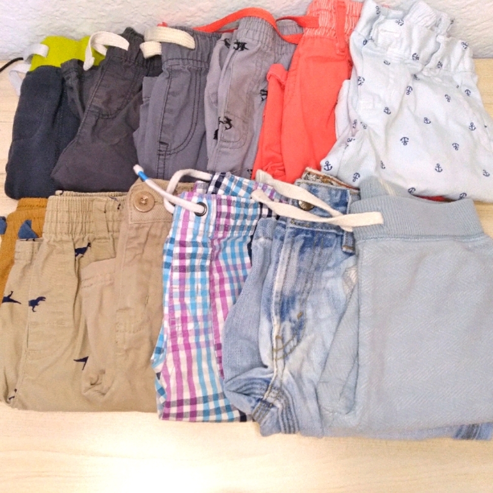 4T Shorts Bundle - Picture 2 of 4